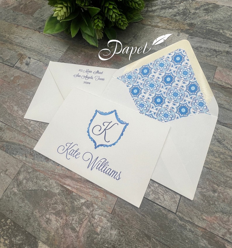 Set of 25 Personalized Foldover Notecard with printed return address and envelope liner, Thank you correspondence, Blue Scallop Medallion image 3