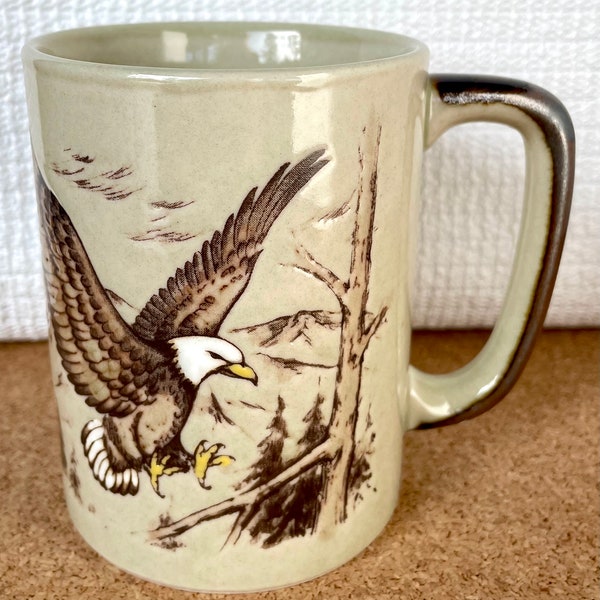 Vtg Eagle in Flight Mug, Otagiri, Slightly Embossed, Hand-Painted Handle