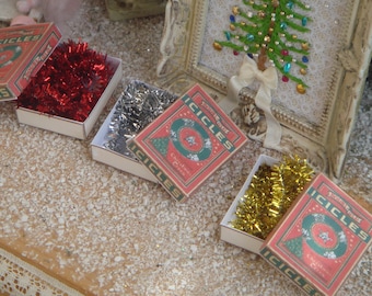 Dollhouse Christmas icicles in box. 1:12 Miniature Christmas for Dollhouses. Chritsmas ornaments for miniature decor dollhouse