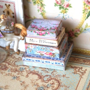 NEW***Dollhouse four Shabby Distressed hard boxes set 2. 1:12 Miniature old storage boxes for Dollhouse.
