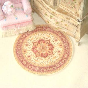 Dollhouse Round Classic Rug. 1:12 Dollhouse miniature rugs.
