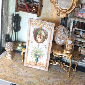 Aubusson-paneel voor poppenhuis. 1:12 poppenhuisminiatuur wandpaneel in Franse stijl. Wanddecoratie poppenhuis in Franse stijl. Rococo-poppenhuis