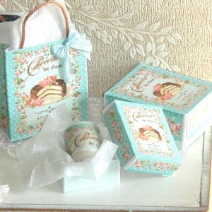 Dollhouse Assembly Shabby gift bag and boxes. 1:12 Miniature boxes collection for dollhouses.