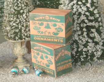 Dollhouse Christmas Antique Ornaments box. 1:12 Christmas box for Dollhouses.