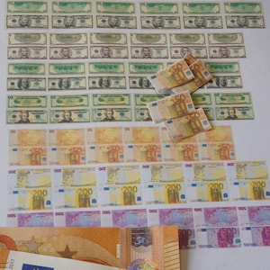 PDF - Casa delle bambole con soldi finti, dollari ed euro - 1:12 Casa delle bambole digitale Download di libri, scatole, borse e copertine in miniatura. Stampa di libri da solo.