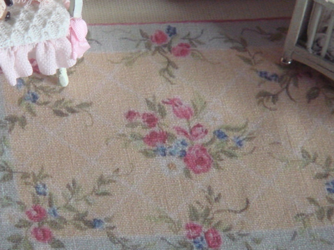 Dollhouse Shabby Floral Rug. 1:12 Dollhouse Miniature Rugs. Dense ...