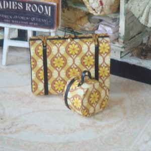 NEW**Two Retro pieces of luggage for Dollhouses. 1:12 Miniature suitcase for Dollhouse.