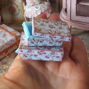 NEW** Two shabby storage blue roses boxes. 1:12 Miniature assambled openable s boxes dollhouse miniature. Dollhouse shabby decoration boxes.