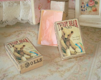 Coffret cadeau Teddy Bear vintage maison de poupée. 1:12 jouets miniatures pour enfants.