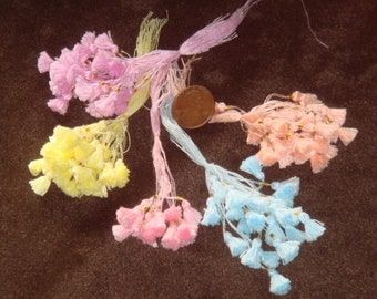 NUOVI COLORI**Nappa in miniatura per casa delle bambole da appendere. Complementi per la casa in miniatura per casa delle bambole in scala 1:12