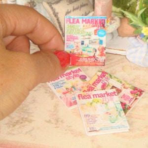 Casa de muñecas miniatura cuatro Home Decor revistas. 1:12 miniatura libros y revistas para dollshouses.