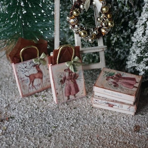 NEW 2019**Dollhouse Christmas Set of bags and boxes. 1:12 Miniature chritsmas decor for dollhouses.