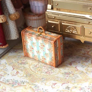 Dollhouse Miniature  suitcase. 1:12 Miniature suitcase for Dollhouse. Dollhouse luggage decor for Miniature collectors.
