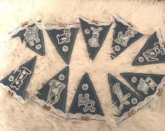 pretty blue demin dog bunting