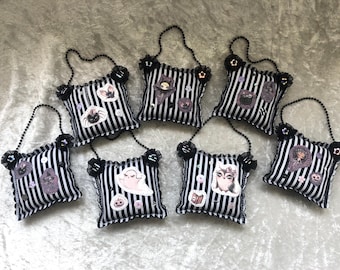 pretty halloween hanging decorations