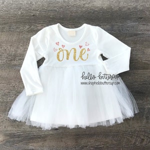 Valentine First Birthday Dress, First birthday outfit girl, Heart 1st birthday, Winter birthday outfit, Cake smash outfit, Queen of Hearts