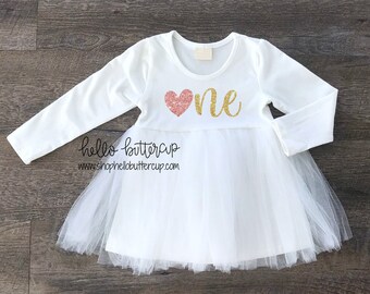 Valentine First Birthday Dress, First birthday outfit girl, Heart 1st birthday, Winter birthday outfit, Cake smash outfit, Queen of Hearts