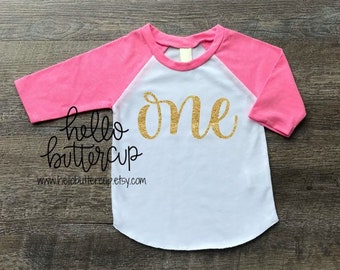 First birthday outfit girl, Cake smash outfit, Girls first birthday outfit, Birthday shirt, Raglan shirt, Baseball tee, Wild one birthday
