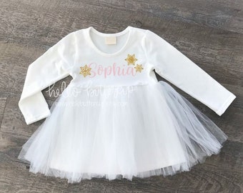 Snowflake Birthday Dress, First birthday outfit girl, Onederland, Winter wonderland birthday outfit, Cake smash outfit, Personalized outfit