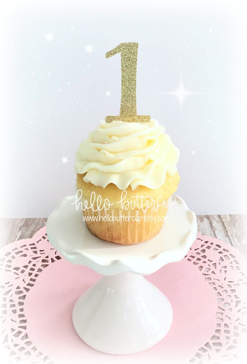 Erste Geburtstag Madchen Kuchen Zerschlagen Prop Cupcake Erste Geburtstag Madchen Kuchen Zerschlagen Prop Cupcake