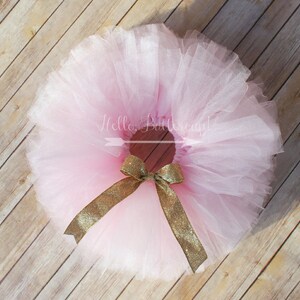 First birthday outfit girl, Pink Tutu, Girls first birthday outfit, Cake smash tutu, Birthday Outfit, Birthday Dress, 1st birthday outfit
