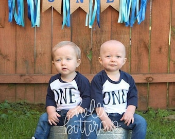 First birthday outfit boy, Boys first birthday outfit, Cake smash outfit, Baseball shirt, Boys cake smash, One birthday shirt, raglan shirt