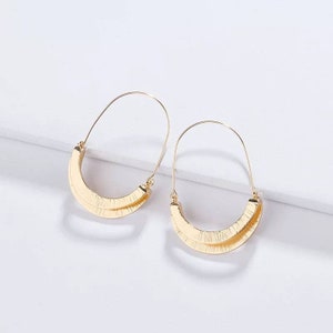 STELLA Modern large hoops/ Gift ideas for her/ Anniversary gift/ Wedding earrings/ Statement earrings/ Casual earrings/ Everyday earrings Gold