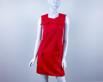 Gianni Versace Couture 1990s Red Wool Shift Dress sleeveless, Vintage 90s Mod Retro Style