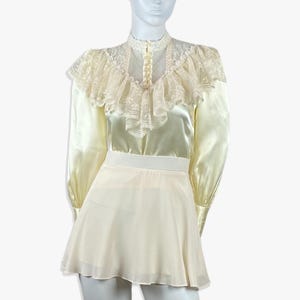 Vintage Gunne Sax Blouse Lace & Satin Ruffle Victorian High Neck Long Sleeve Prairie Cottagecore Romantic Feminine 1980s Jessica&#39;s Gunnies