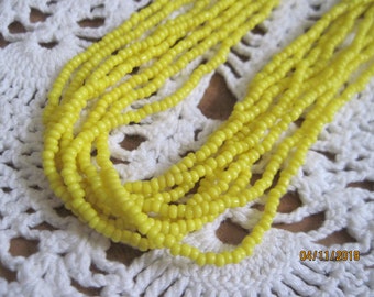 Yellow beaded necklace / yellow seed necklace / Boho necklace / yellow accent necklace
