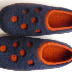 Felted slippers. Ecological wool slippers. Hand-made home shoes
