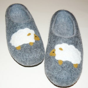 Wool Slippers.  Handmade felted slippers.  Non slippery sole.