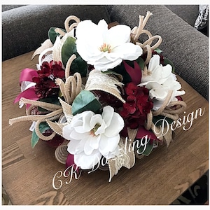 16” Burgundy and white magnolia table Deco mesh arrangement/magnolia arrangement/Burgundy hydrangea arrangement