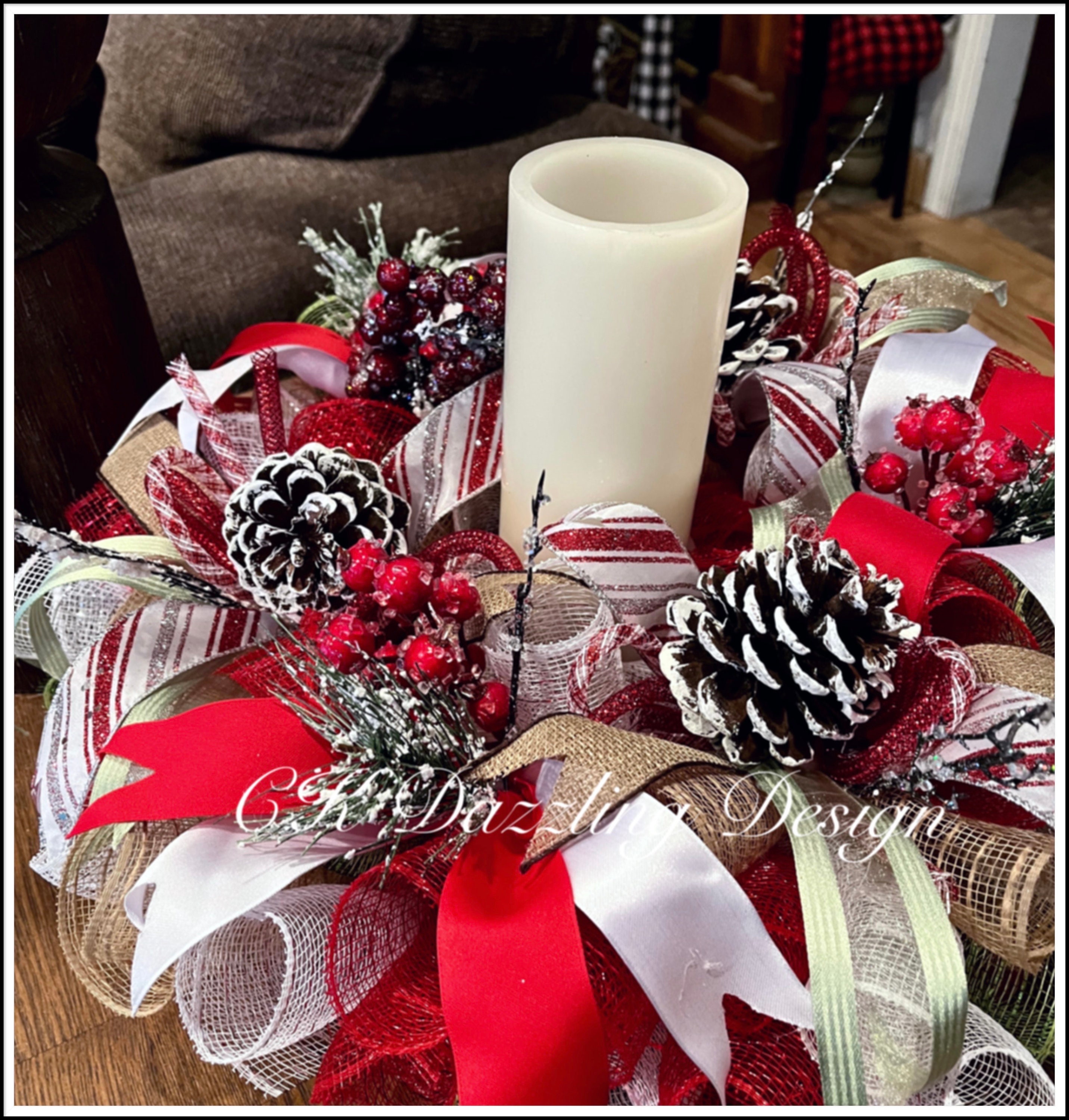 Arreglo de centro de mesa navideño elegante de 20 pulgadas con vela (vela  no incluida)/Centro de mesa navideño/Arreglo navideño, image size:2864x3000