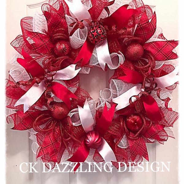 Christmas Red and White Deco Mesh Wreath/Christmas Wreath/Red and White Christmas Wreath