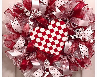 Valentine's Day Heart Deco Mesh Wreath/Red and White Checkered Heart Valentine Wreath/Valentine's Heart Wreath/Valentine's Day Wreath