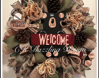 Customized Welcome Bear Cabin Deco Mesh Wreath/Personalized Family Wreath/Bear Wreath/Cabin Wreath/Customized Cabin Wreath