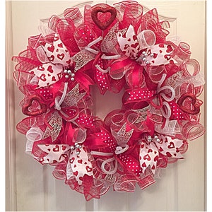 Valentine Red and White Deco Mesh Wreath/ Red and White Wreath/Valentine Wreath