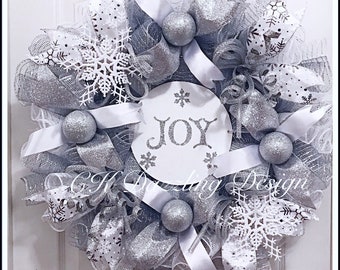 Winter Wonderland Deco Mesh Wreath/Christmas Wreath/Snowflake Wreath/Christmas Joy Wreath/Joy wreath