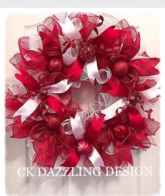 Christmas Red and White Deco Mesh Wreath/christmas Wreath