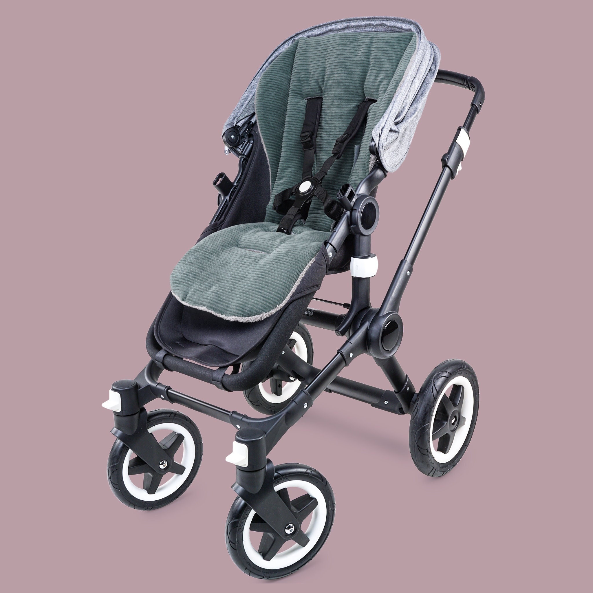 Produktbild von Sitzkissen Liner Für Kinderwagen, Auto & Hochstuhl – Atmungsaktiv, Mit Pinguin-Muster