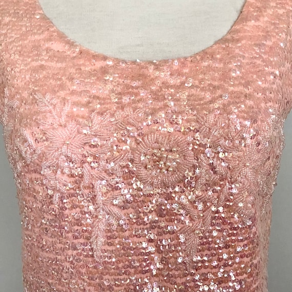 Glamorous Vintage 60’s Baby Pink sequin beaded sw… - image 4