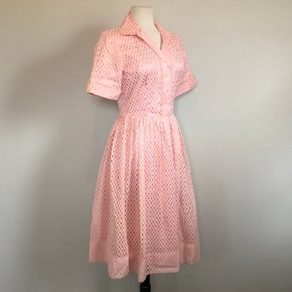 Pretty in Pink Classic 50's Vintage Shirt waist P… - image 6