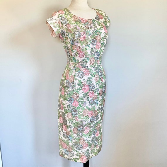 Fantastic Vintage 50’s plus size sexy floral sequ… - image 3