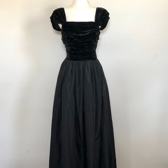 Vintage 1940's Velvet & Tafeta Ball Gown Sz 26"