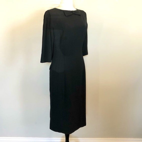 Sexy Demure Vintage 40's 50's Little Black Dress … - image 2