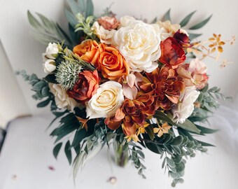 fall wedding bouquets