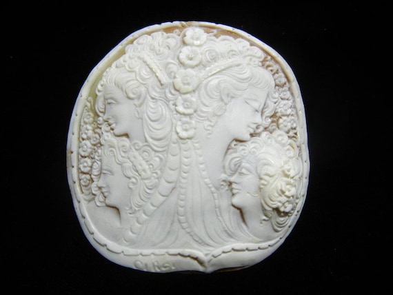 Extraordinary Antique Shell Cameo, Hand Carved in… - image 1