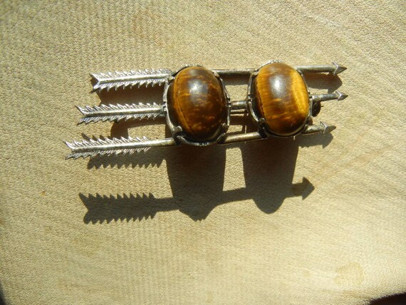 Vintage Navajo Arrow Brooch or Pin, c. 1930s - image 4