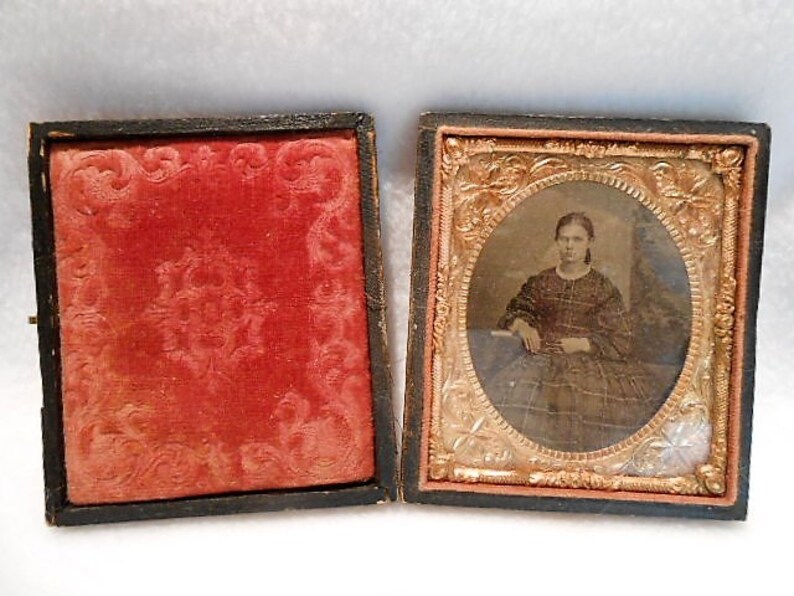Antique Photograph Ambrotype Glorious Woman In Plaid Silk Dress Post Civil War Richmond Virginia c 1860